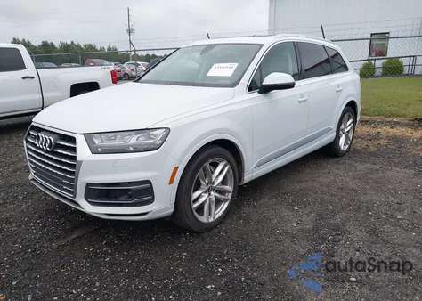 2018 Audi Q7 3.0T Premium из США, поврежденный, VIN WA1VAAF79JD043477